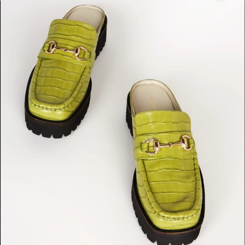 Intentionally Blank Kowloon Mules Loafers in Apple Green